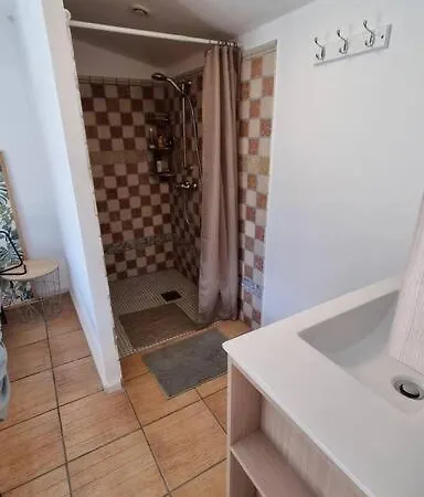 Independant Entre Cevennes Et Camargue Holiday home